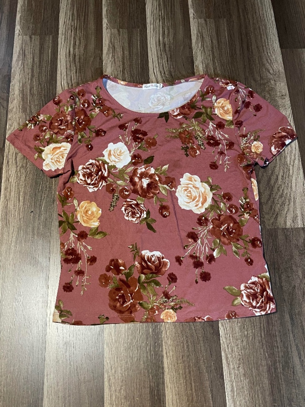 Heart Hips Rose Shirt Girls Size M